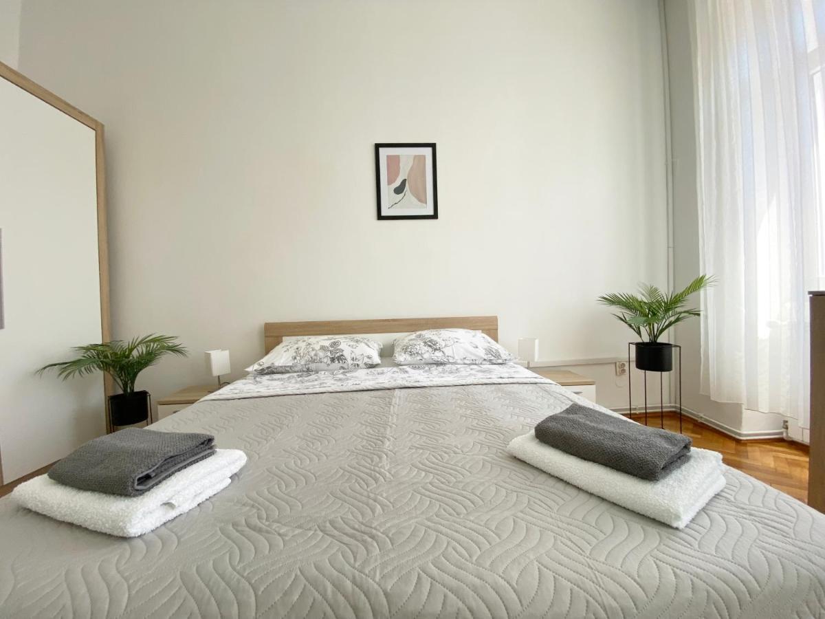 Apartments Centurio Pula Exterior photo
