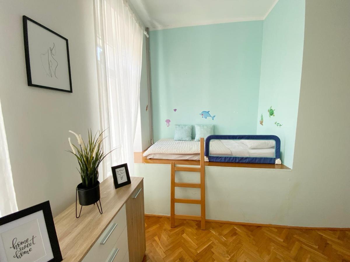 Apartments Centurio Pula Exterior photo